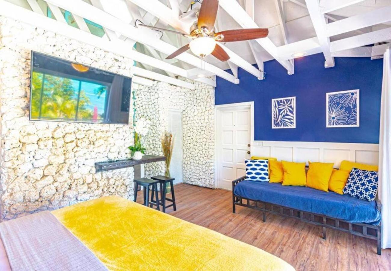 Pool Cottage At Viking Hill - Love Beach Nassau Exterior photo